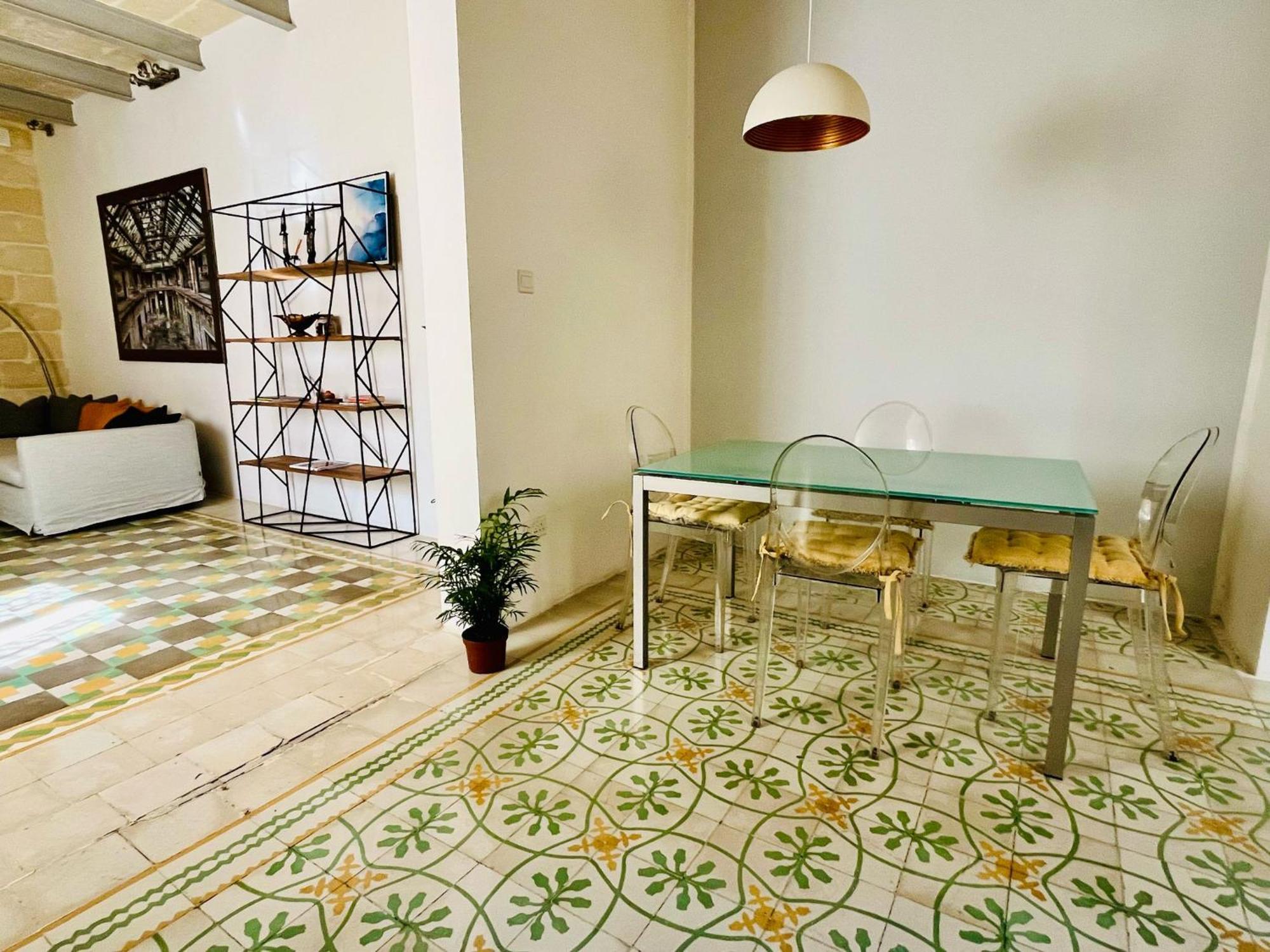 Cozy Charming Apartment In Old Bakery Street La Valeta Exterior foto